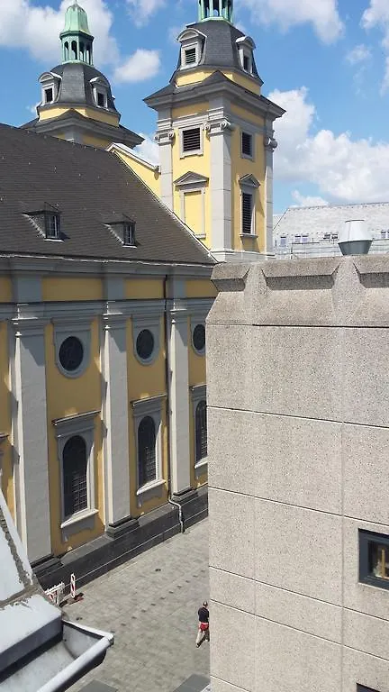 ** Hotel Barcelona Bed & Breakfast Düsseldorf Allemagne