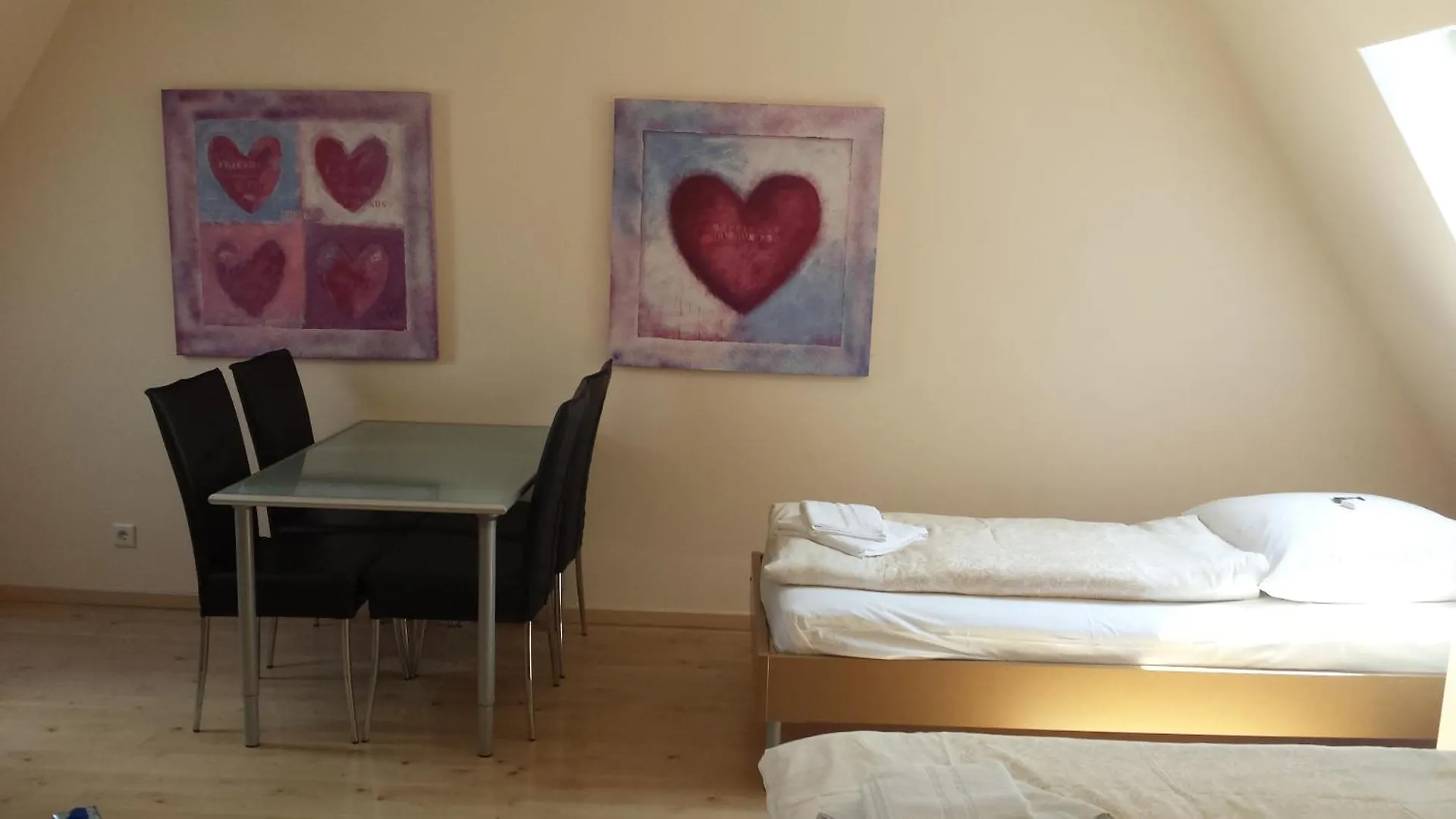 Barcelona Bed & Breakfast Düsseldorf Hotel