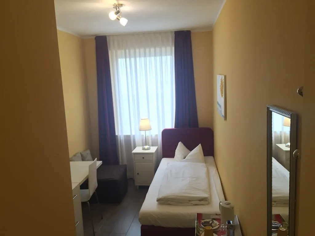 Barcelona Bed & Breakfast Düsseldorf Hotel